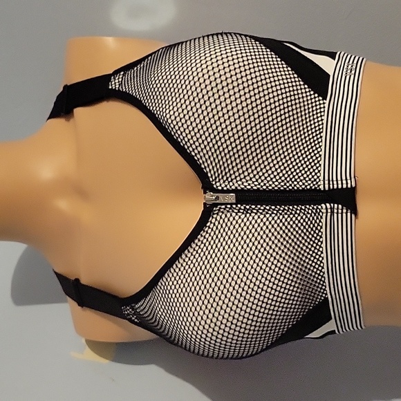 Victoria's Secret Other - ❤️ VS INCREDIBLE SPORTS BRA 32C